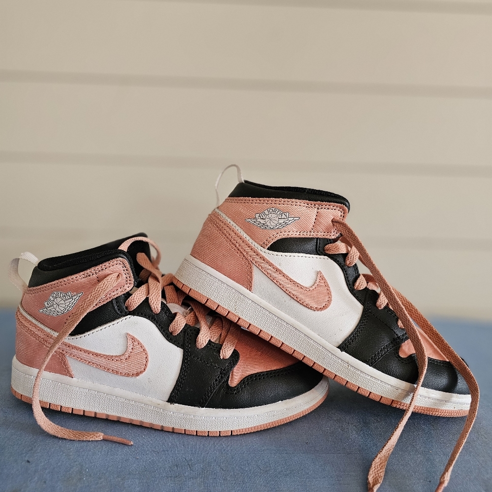 Nike Jordan's Coral